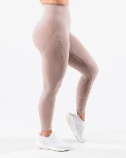 Amplify Contour Legging