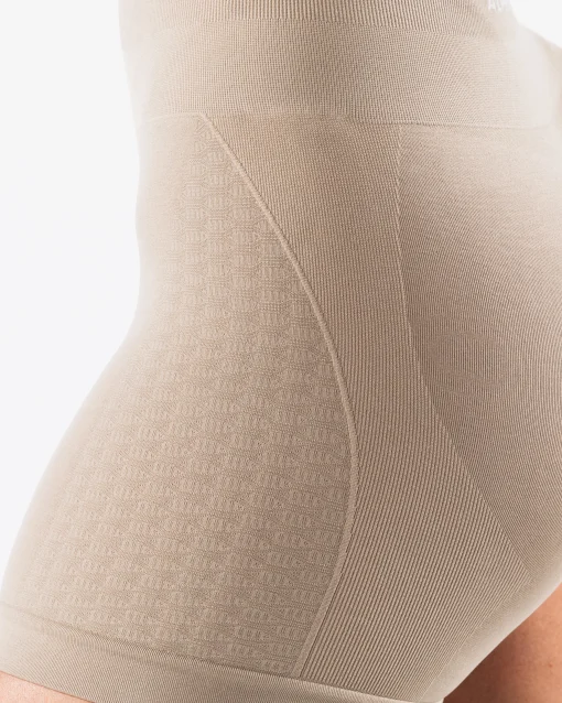 Amplify Contour Short 5"