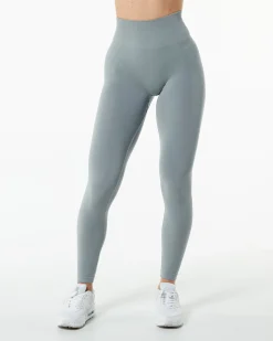 Amplify Legging