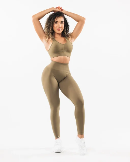 Amplify Legging