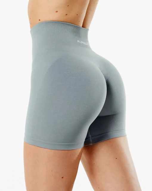 Amplify Short 4.5"
