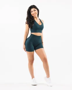 Amplify Short 4.5"