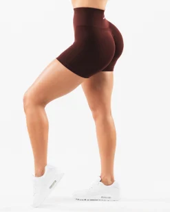 Amplify Short 4.5