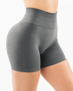 Amplify Short 4.5