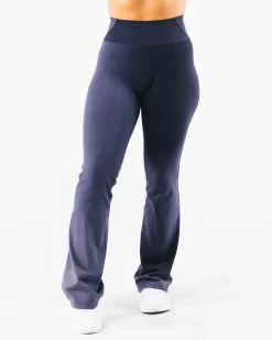 Aura Flared Pant