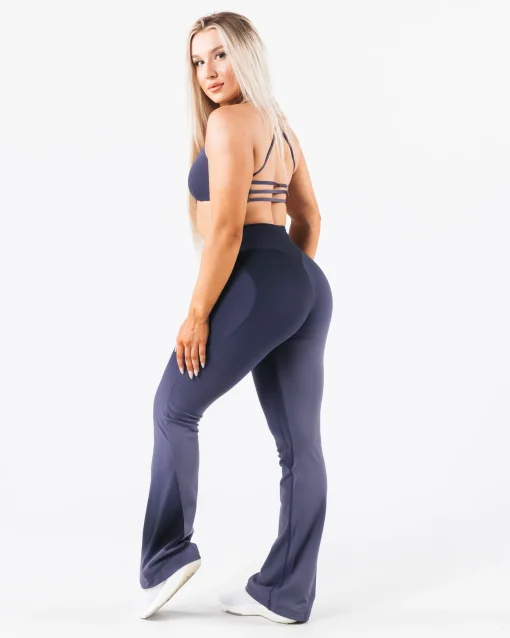 Aura Flared Pant