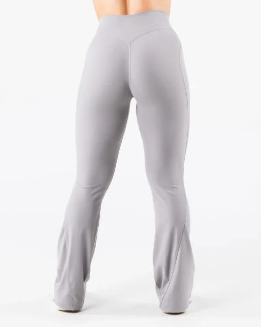 Aura Flared Pant