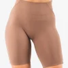 Aura Short 9"