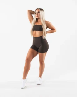Aura Short 5"