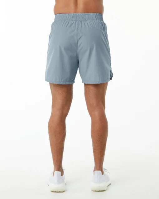 Core Stride Short 5u201d