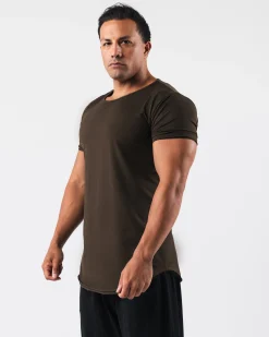 Essential Scoop Neck