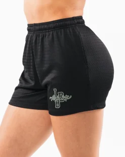 Signature Mesh Short 4