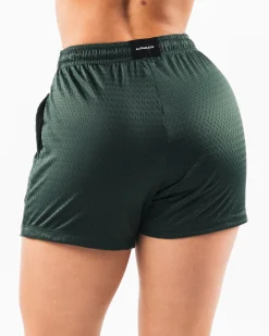 Signature Mesh Short 4