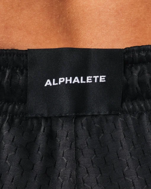 Signature Mesh Short 4"