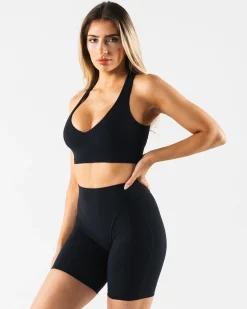 Tenacity Deep V Cady Bra