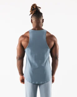 Wolf Head Tank