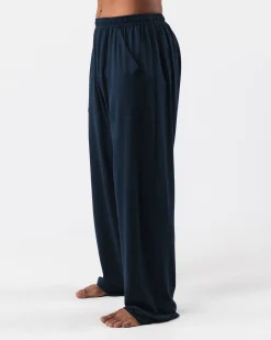 Zero Classic Straight Leg Pant