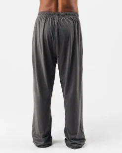 Zero Classic Straight Leg Pant